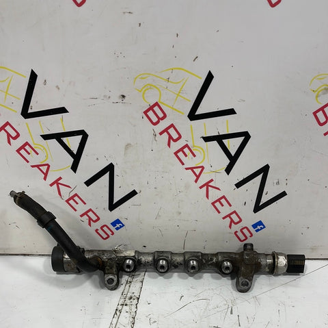 Volkswagen Crafter FUEL RAIL WITH HIGH PRESSURE SENSOR 2.O 2012 P/N 03L130093