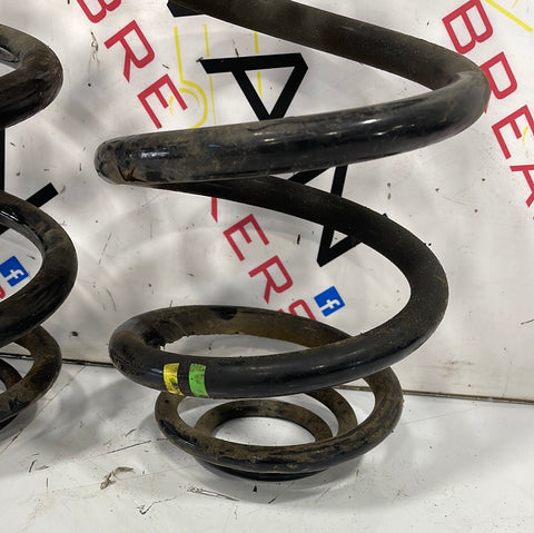 Vauxhall Vivaro/Renault Trafic REAR COIL SPRINGS (PAIR) 2016 P/N 550202870R