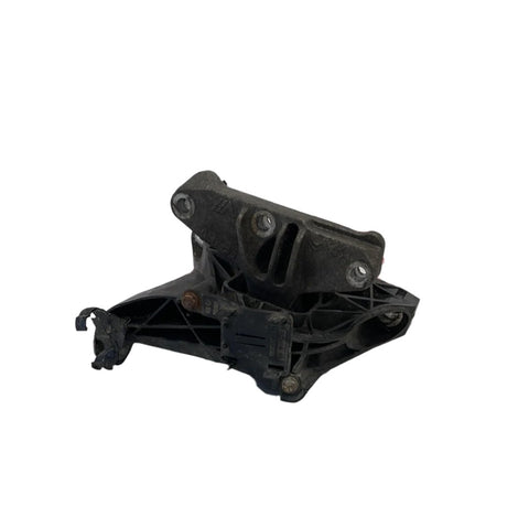 Citroen Berlingo/Peugeot Partner/Vauxhall Combo/Toyota Proace City ENGINE MOUNT O/S DRIVERS SIDE  2019-2024 P/N 9820297580