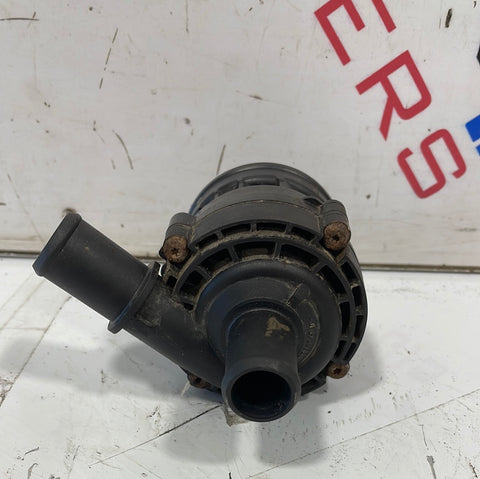 Vauxhall Movano CIRCULATION ADDITIONAL WATER PUMP 2.3 RWD 2016 P/N  0 392 023 015