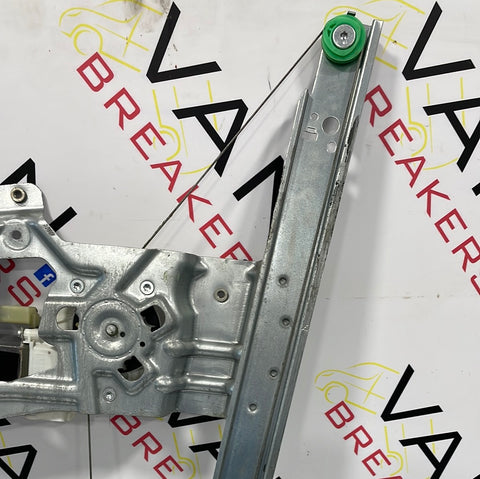 Volkswagen Crafter PASSENGER SIDE WINDOW REGULATOR 2017 P/N A9067200046