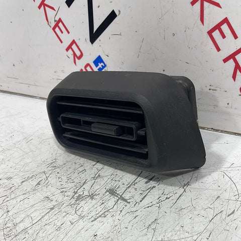 Citroen Berlingo/Peugeot Partner PASSENGER SIDE DASHBOARD AIR VENT 2018-2023 P/N GEO046604