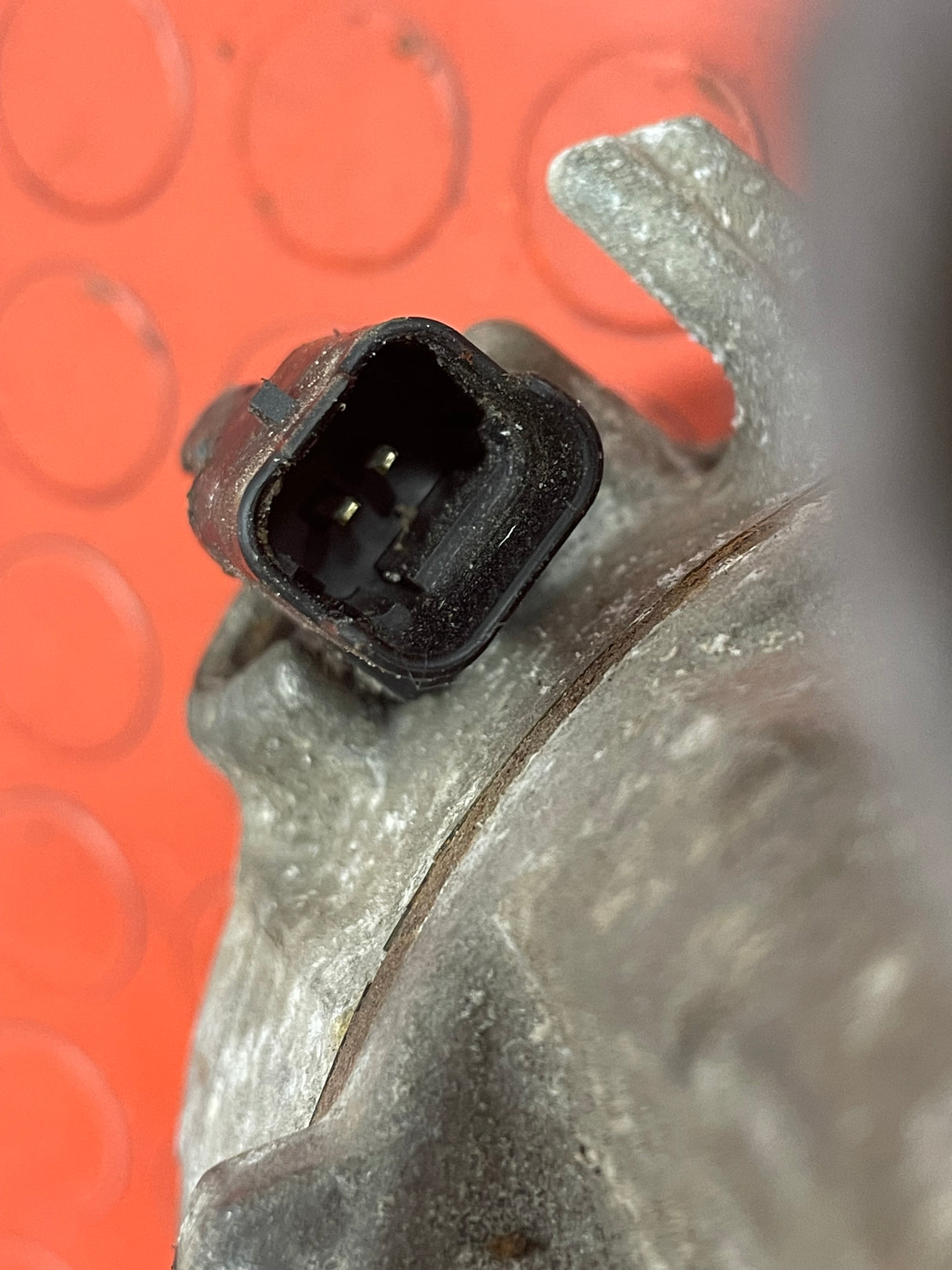 Citroen Berlingo/Peugeot Partner AIR-CON PUMP (2Pins) 2008-2016 P/N 9802875780