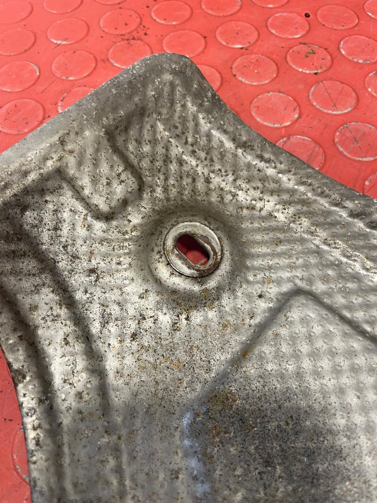 Citroen Relay/Peugeot Boxer/Fiat Ducato EXHAUST HEAT SHIELD 2.2 EURO 5 2014-2024 P/N 55243088