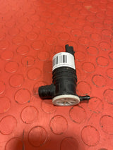 Citroen Berlingo/Peugeot Partner/Vauxhall Combo/Toyota Proace City WINDSCREEN WASHER PUMP 2018-2025 P/N 9811794980