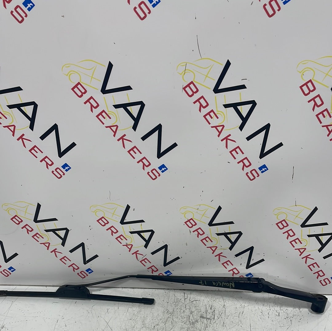 Nissan Navara NP300 DCI VAN WIPER ARM RIGHT SIDE 2017-On P/N H71G227