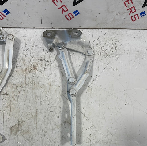 Ford Transit Custom/MK8 FRONT BONNET HINGES (PAIR) 2018-2023 P/N KK3116800AB