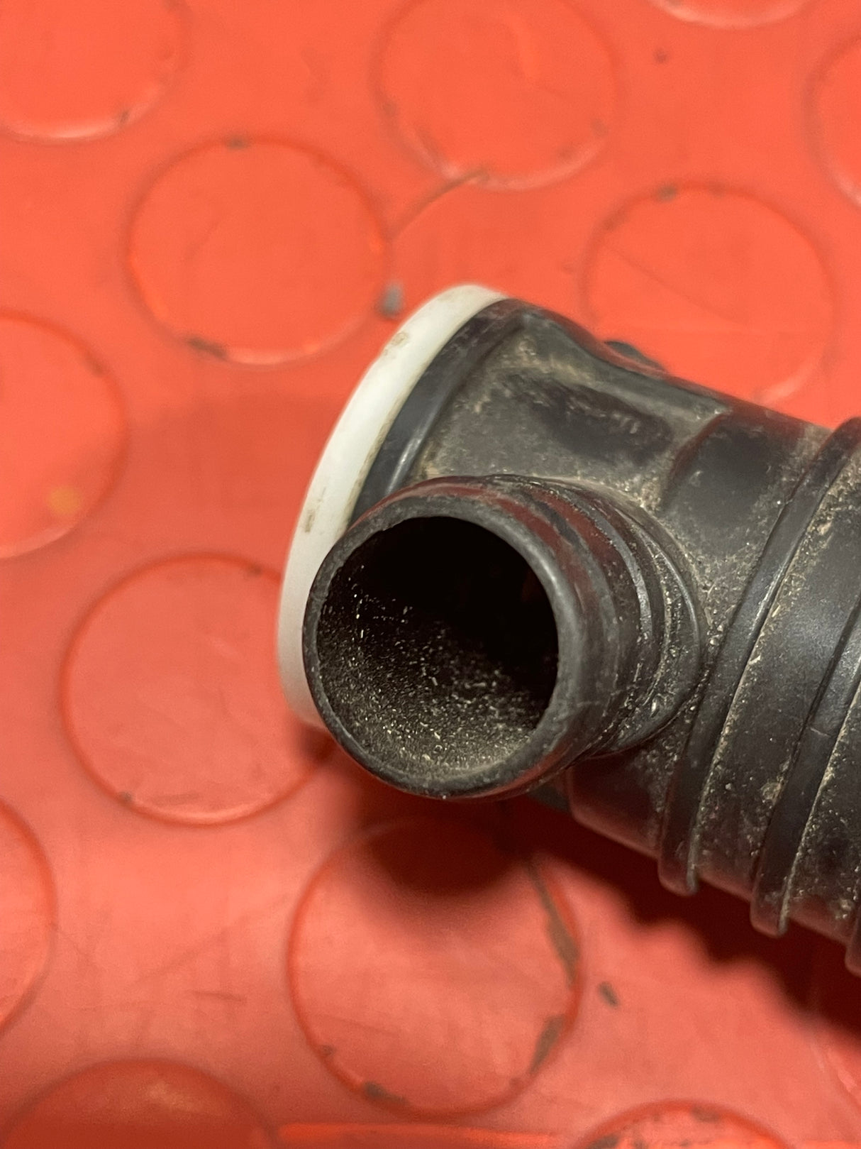 Citroen Berlingo/Peugeot Partner/Vauxhall Combo/Toyota Proace City WINDSCREEN WASHER PUMP 2018-2025 P/N 9811794980