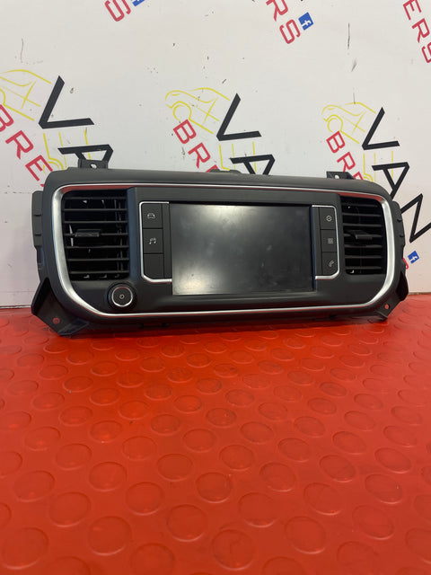 Citroen Dispatch RADIO DISPLAY SCREEN AND SURROUND 2017-2023 P/N 98075397ZD