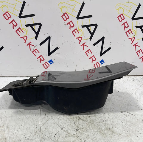 Renault Trafic/Vauxhall Vivaro FUEL CAP COVER (DARK GREY) (Damaged) 1.6 2014-2019 P/N 781209835R