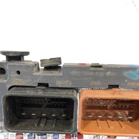 Citroen Dispatch/Toyota Proace/Peugeot Expert FUSEBOX R03 1.6 2009 P/N 9666700280