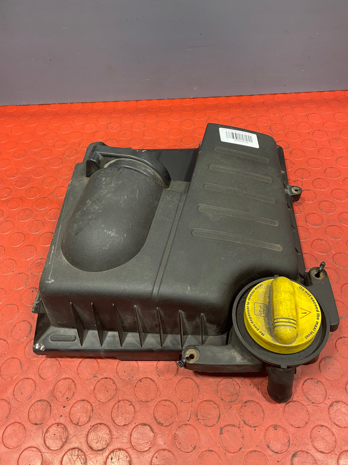 Renault Trafic/Vauxhall Vivaro AIR BOX LID 2.0 DCi 2010-2014  P/N H8200542143