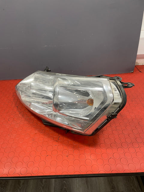 Citroen Dispatch/Peugeot Expert PASSENGER SIDE HEADLIGHT 2011-2016 P/N 89902607 - 4
