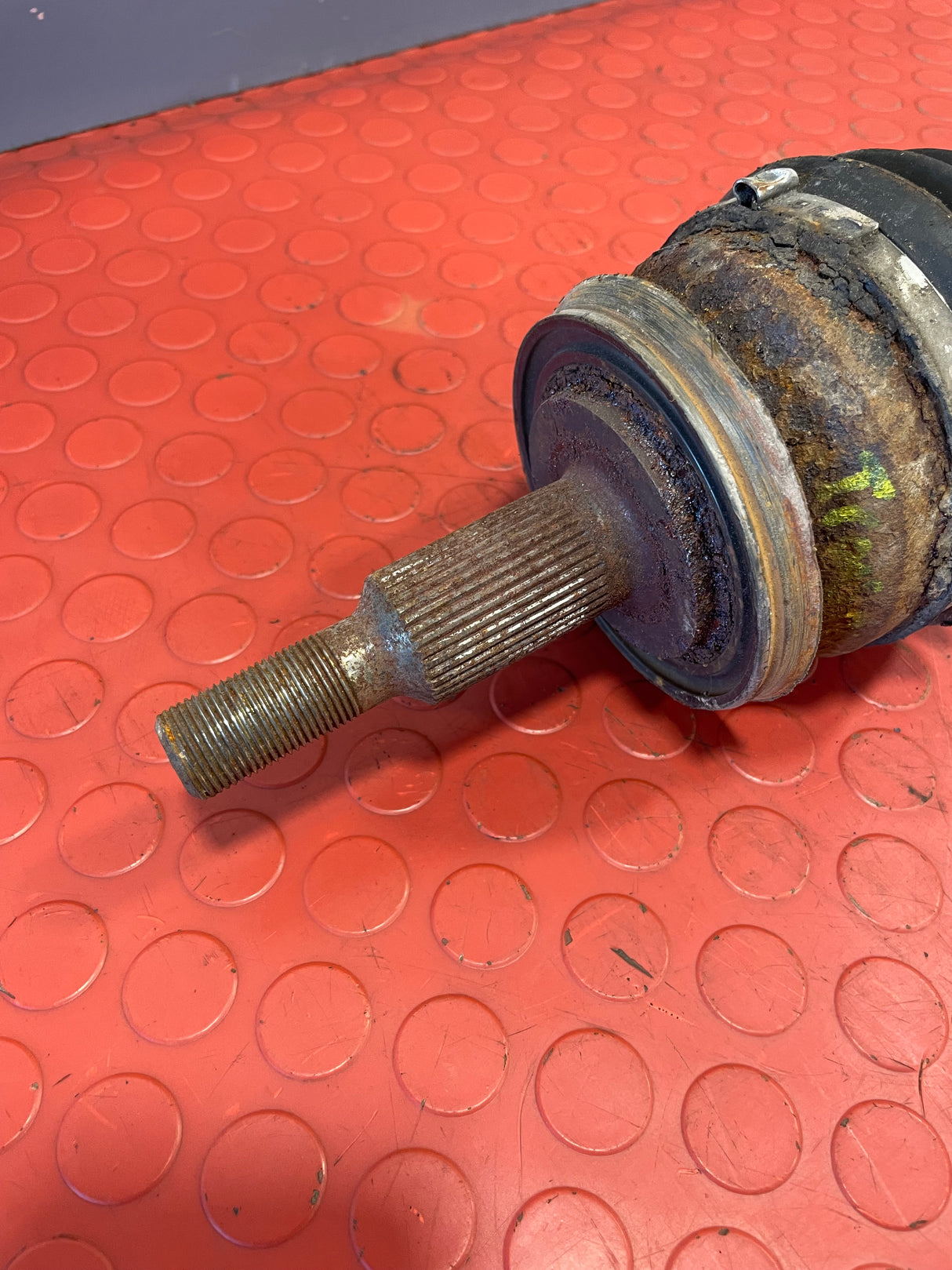Volkswagen Transporter T5/T6 DRIVESHAFT 2.0 2003-2015 P/N 7H0407271T