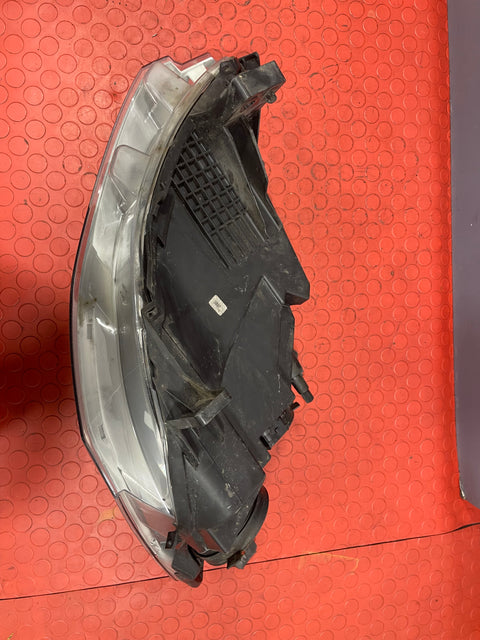 Peugeot Partner HEADLIGHT ASSEMBLY Mk2 2015-2019 Drivers Side P/N 89318061