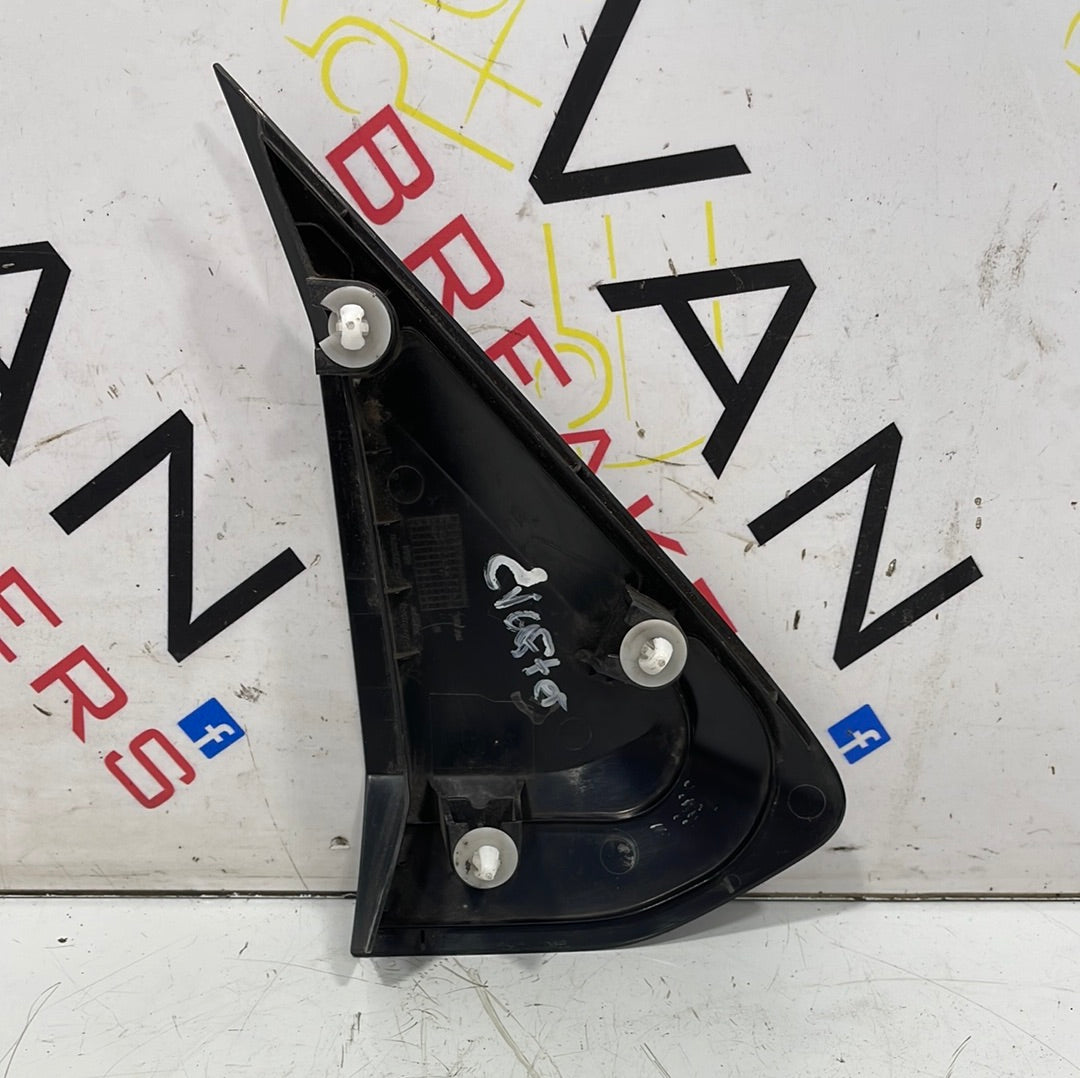 Volkswagen Crafter PASSENGER SIDE WING TRIM 2015 P/N 7C0857537