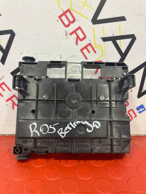 Peugeot Partner UNDER BONNET FUSE BOARD DELPHI R05 P/N 9666700480