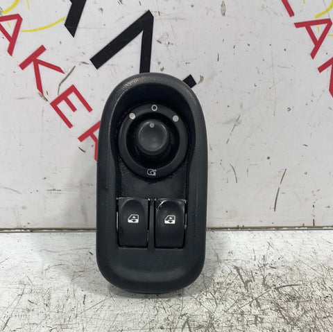 Renault Kangoo DRIVERS SIDE WINDOW SWITCH WITH ELETRIC MIRROR CONTROLLER  P/N  1007479