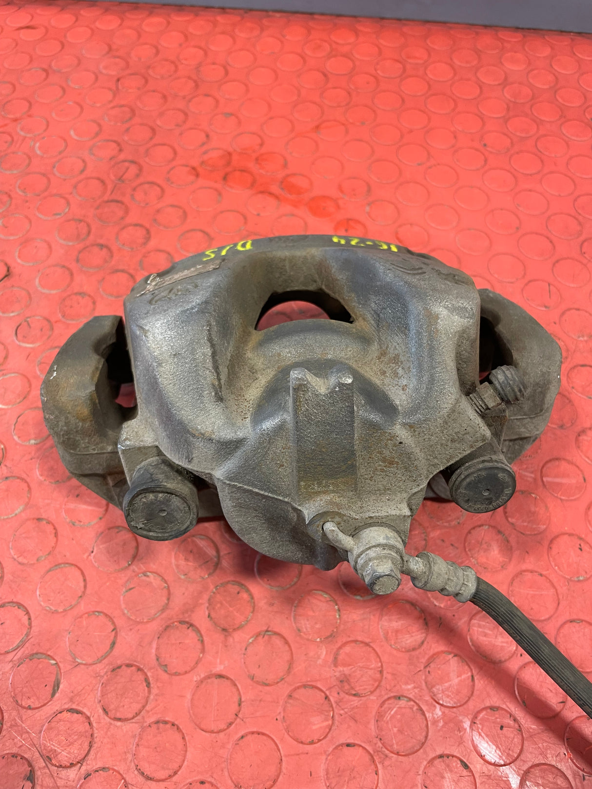 Citroen Dispatch/Peugeot Expert/Vauxhall Vivaro/Toyota Proace/Fiat Scudo BRAKE CALIPER Front Drivers Side 2016-2024 P/N 9805256380 - 1