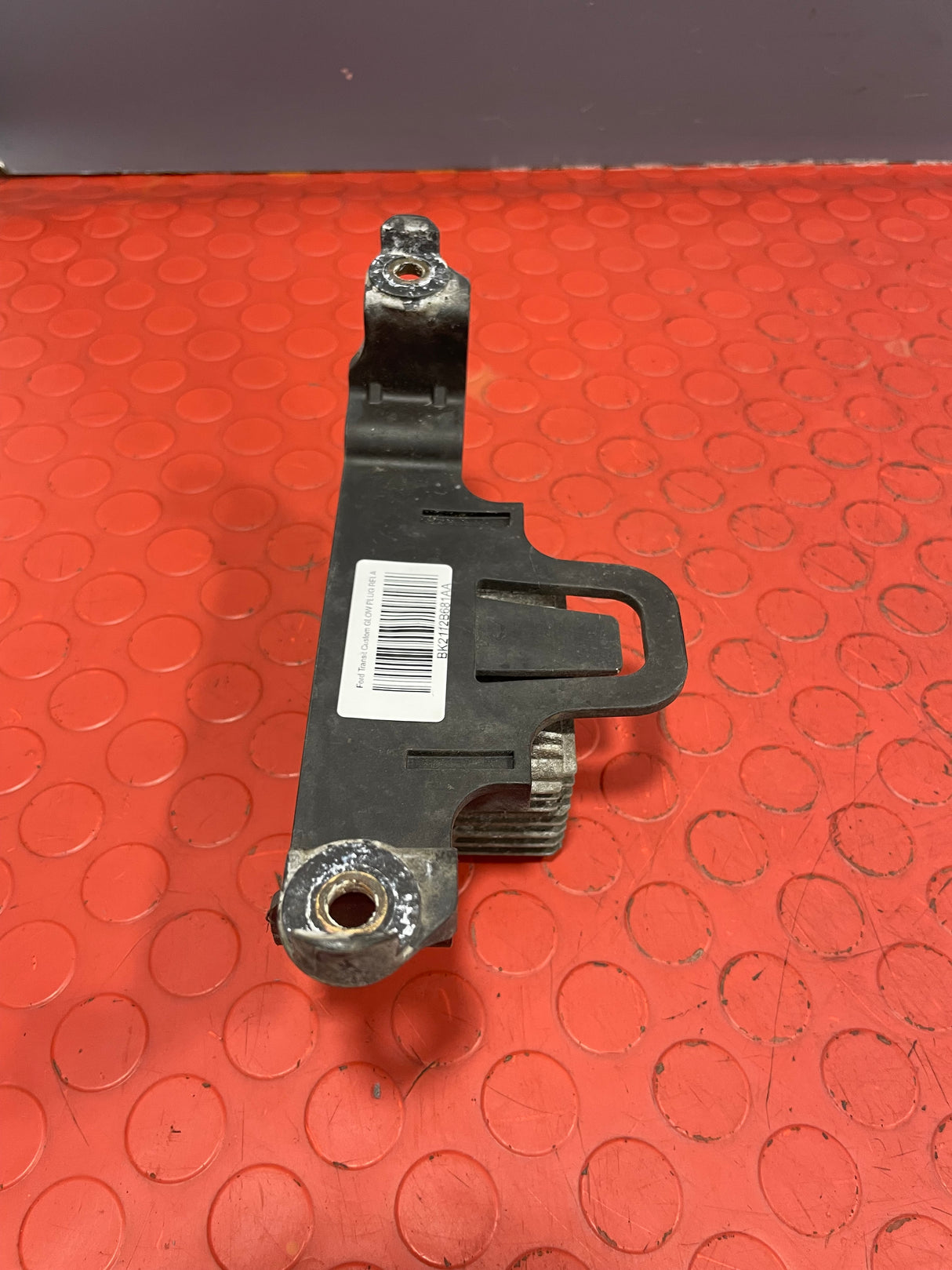 Ford Transit Custom GLOW PLUG RELAY WITH BRACKET 2.2 2013-2016 P/N BK2112B681AA
