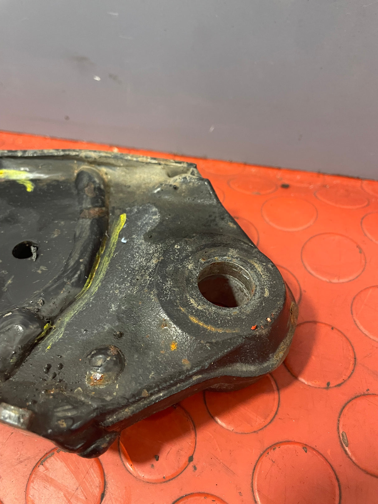 Ford Transit Custom BOTTOM ARM WISHBONE N/S PASSENGER SIDE 2.0  2022 P/N KK213A053AG