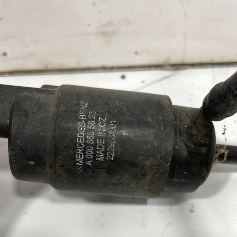 Mercedes Sprinter WINDSCREEN WASHER BOTTLE PUMP 2007 P/N A0008605826