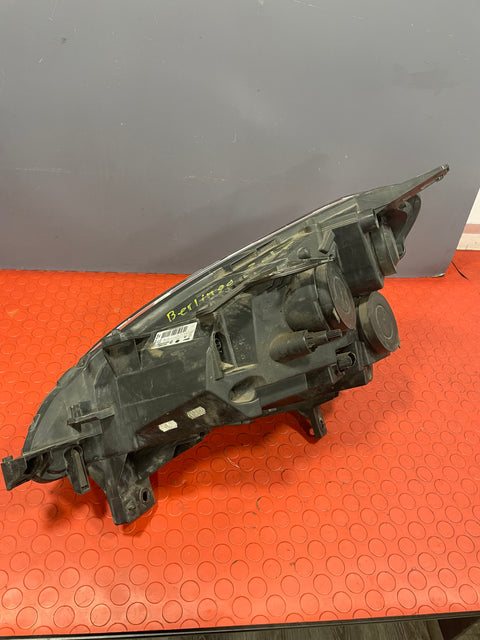 Peugeot Partner HEADLIGHT ASSEMBLY Mk2 2015-2019 Drivers Side P/N 89318061