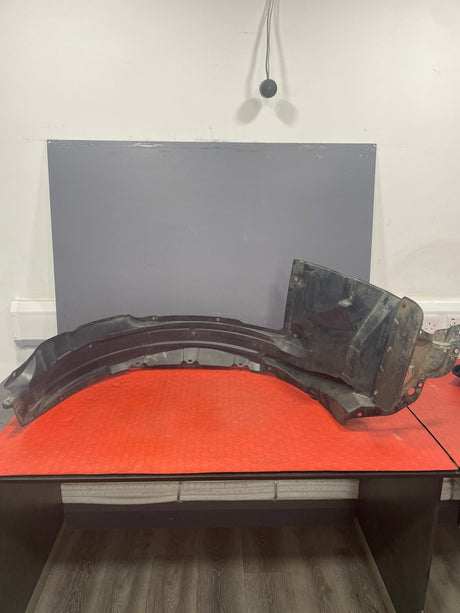 Toyota Hilux WHEEL ARCH AND MUDGUARD LINER PASSENGER SIDE 2016-2020 Single Cab P/N 53876-0K260 / 53806-0K160