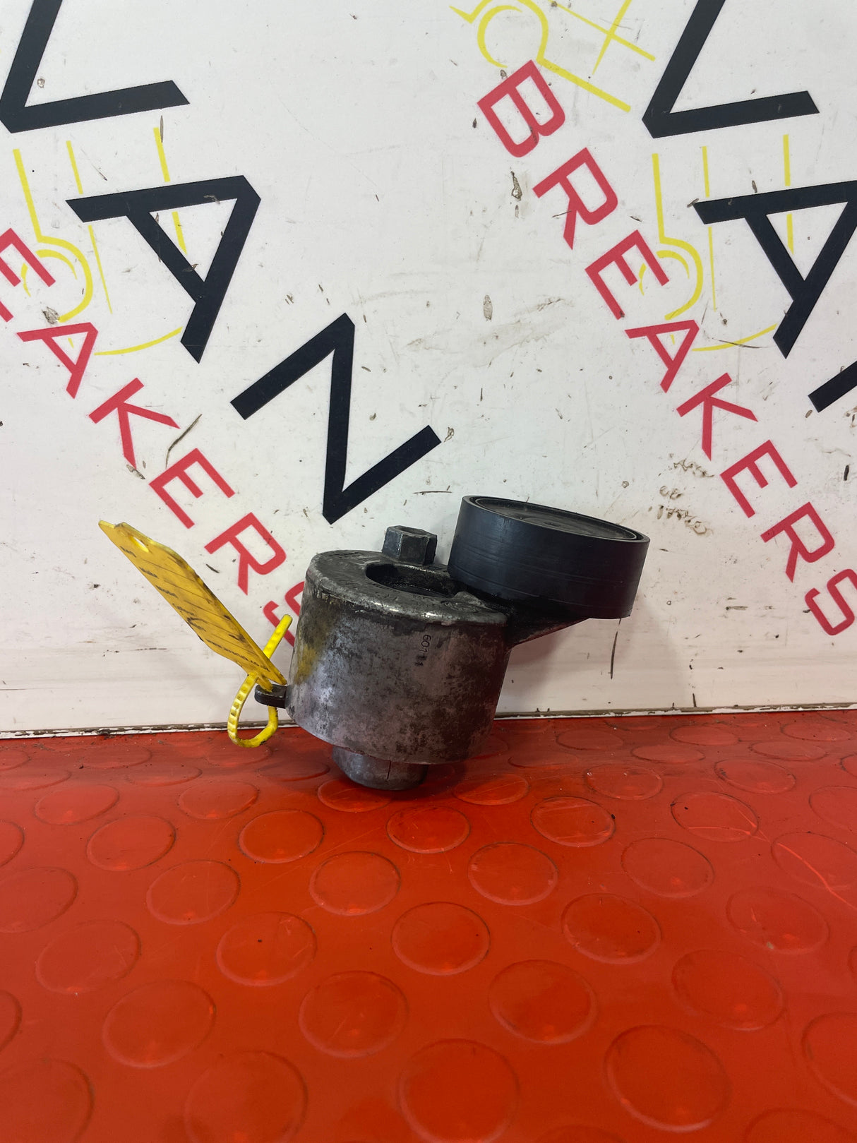 Volkswagen Crafter AUXILIARY BELT TENSIONER 2017-2023 2.0L P/N 04L145299