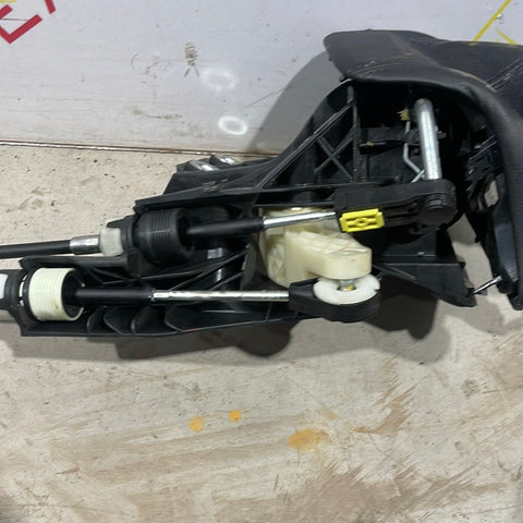 Ford Transit Custom GEAR SELECTOR WITH CABLES 6 SPEED 2.2 2013/2018 P/N BK2R7C453MBE P/N BK2R7E395DC