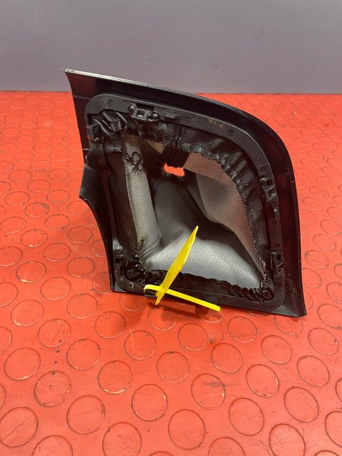 Peugeot Boxer/Citroen Relay/Fiat Ducato GEAR STICK SHIFTER BOOT BLACK 2006> P/N ES0101FXPT20