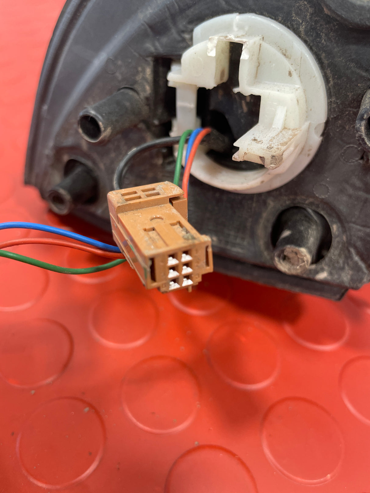 Citroen Berlingo/Peugeot Partner WING MIRROR Driver's Side RH 2013-2018 (w/ Damage) P/N 232636104 - 1