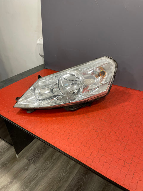 Citroen Dispatch/Peugeot Expert PASSENGER SIDE HEADLIGHT 2011-2016 P/N 89902607 - 4