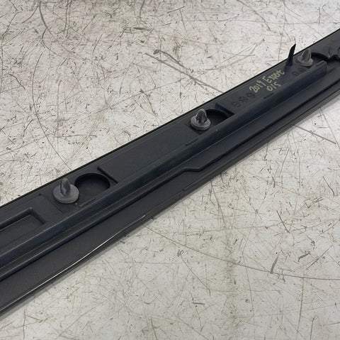 Citroen Dispatch/ Peugeot Expert/ Vauxhall Vivaro/ Toyota Proace Sliding Door Rail Trim Passenger Side 2018 Black/Grey Mk3 P/N  9808384080