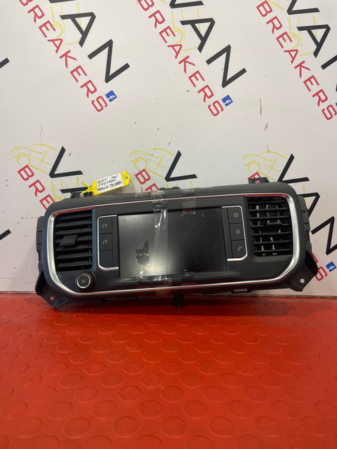 Peugeot Expert/ Citroen Dispatch/ Toyota Proace/ Vauxhall Vivaro RADIO DISPLAY SCREEN AND SURROUND   P/N 98075397ZD