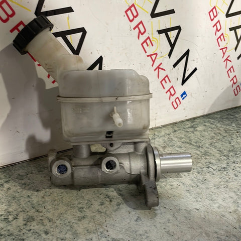 Ford Transit Mk8 FWD BRAKE MASTER CYLINDER 2.0TDCi 2013-2017 P/N W58965