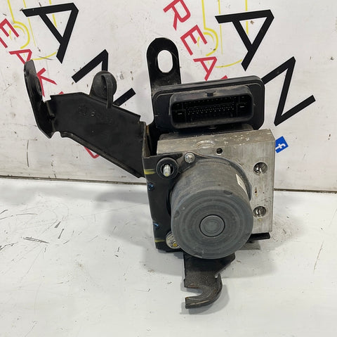 Vauxhall Vivaro/Peugeot Expert/Citroen Dispatch ABS PUMP WITH BRACKET 2020 P/N 0265259449