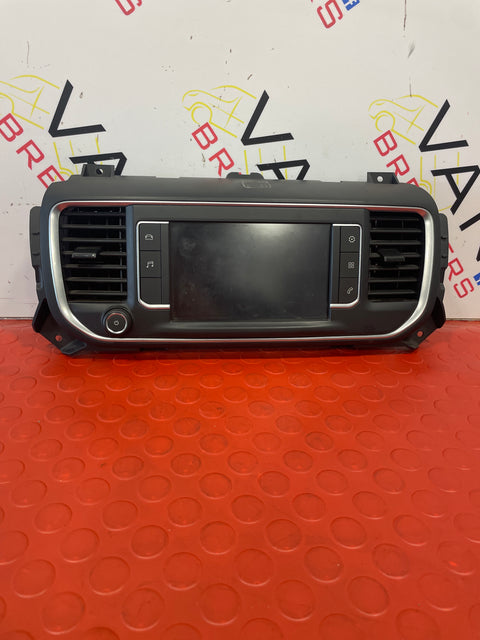 Citroen Dispatch RADIO DISPLAY SCREEN AND SURROUND 2017-2023 P/N 98075397ZD