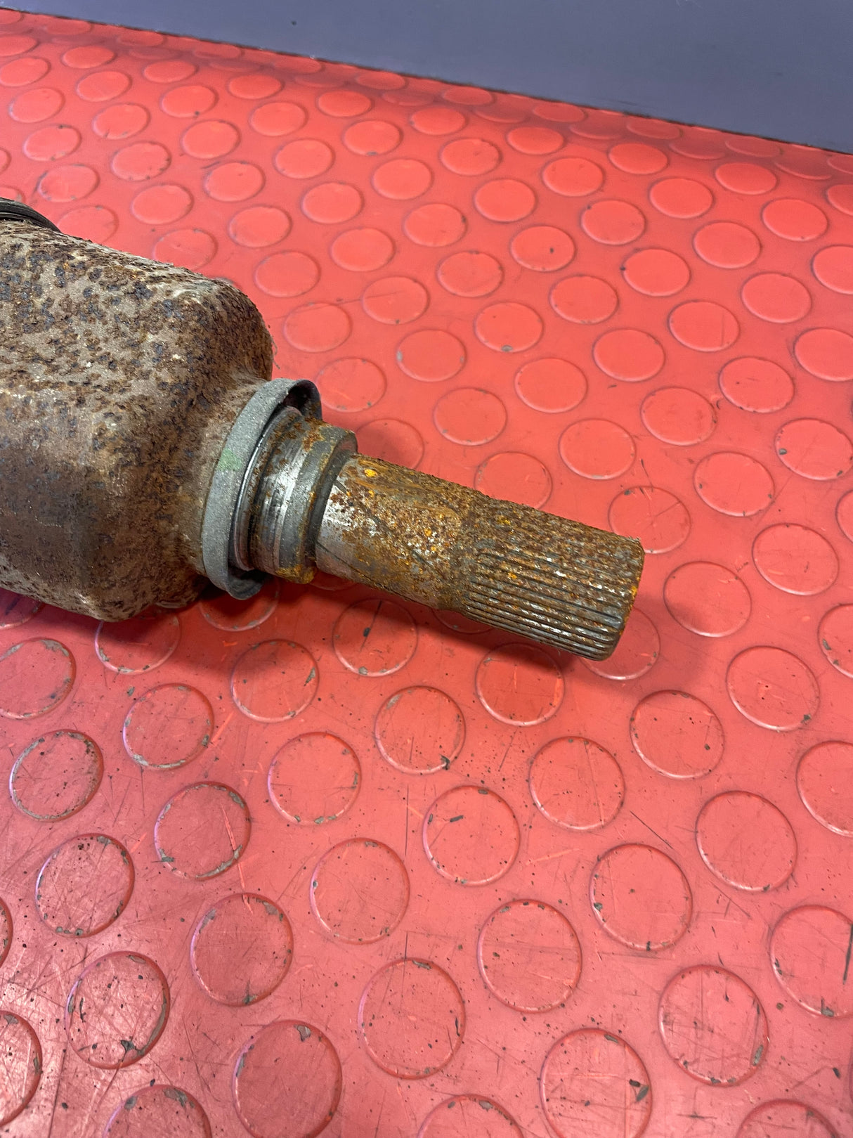 Renault Trafic/Vauxhall Vivaro/Nissan NV300 DRIVESHAFT Passenger Side 1.6 2014-2019 P/N 391018696R