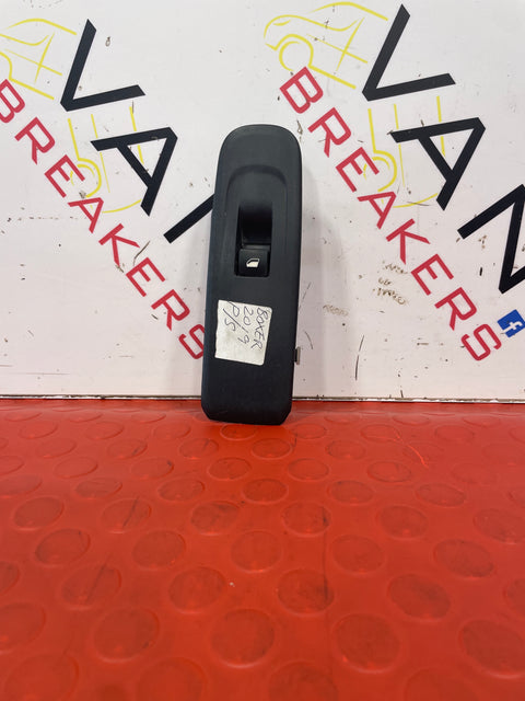 Citroen Berlingo/Peugeot Partner/Toyota Proace City/Vauxhall Combo PASSENGER SIDE FRONT WINDOW SWITCH 2019-2023 P/N 9816791877