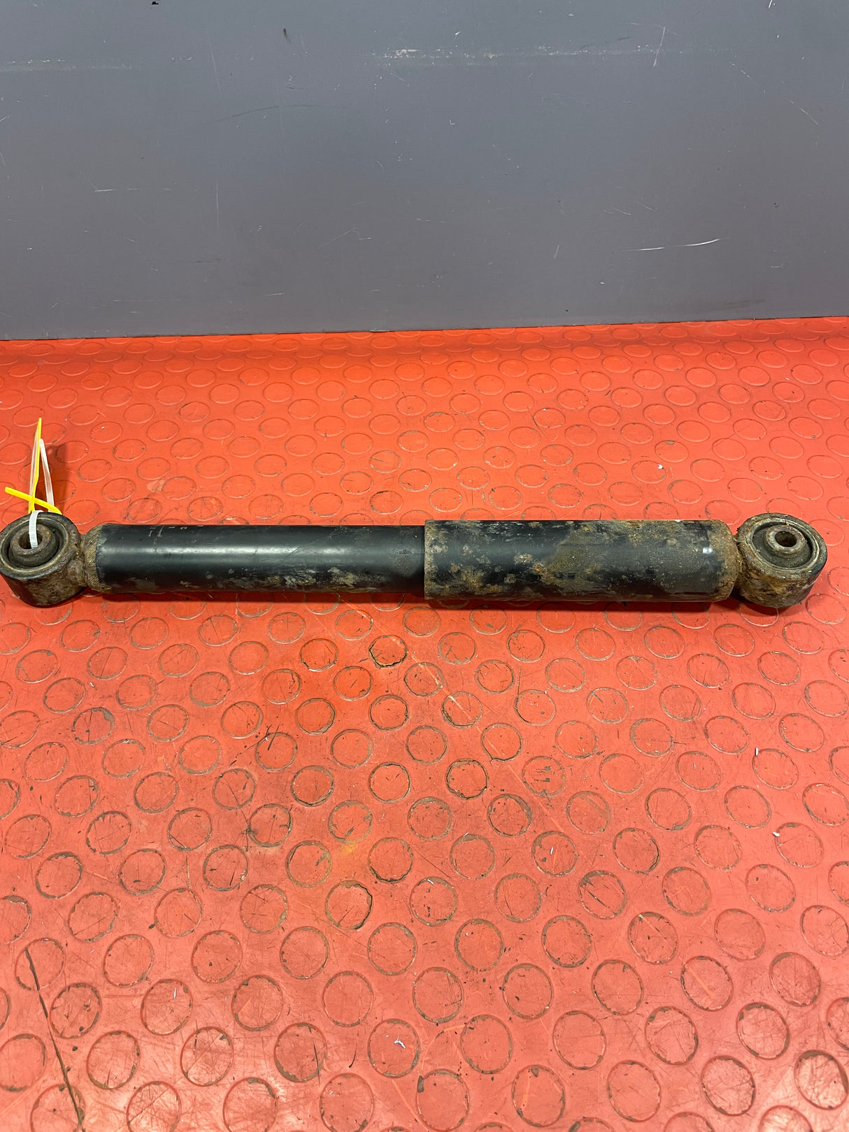 Volkswagen Transporter REAR SHOCK T5 2010-2015 P/N 7E0513029C