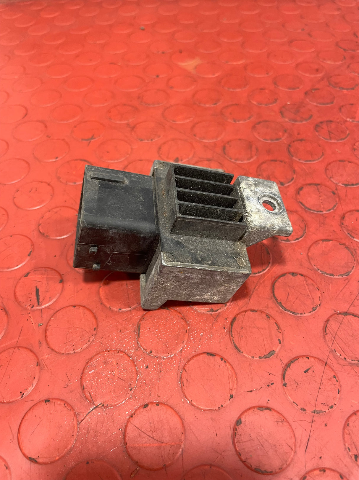 Citroen Berlingo/Peugeot Partner GLOW PLUG RELAY 1.6 (7 PIN) 2002-2010 P/N 9640469680