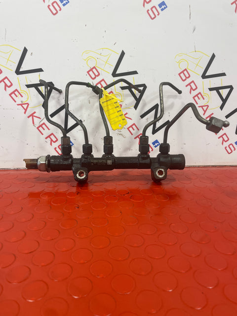 Citroen Dispatch/ Peugeot Expert/ Toyota Proace/ Vauxhall Vivaro FUEL RAIL 1.6 2019-2024  P/N 9804776780