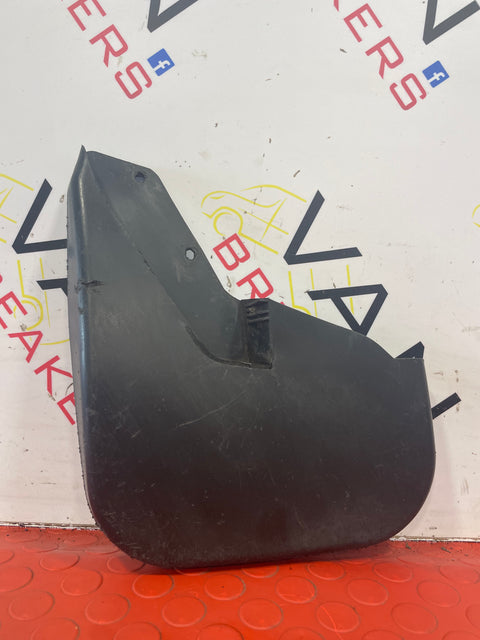 Ford Transit Custom PASSENGER REAR LEFT MUDGUARD 2016 P/N BK2128371ACW