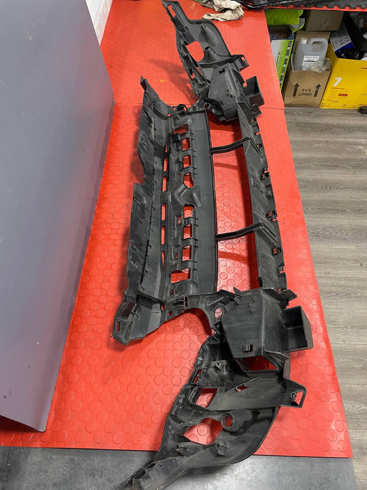 Citroen Dispatch/ Peugeot Expert/ Toyota Proace/ Vauxhall Vivaro(19) FRONT BUMPER SUPPORT  2017-2023  P/N 9810895080 / BR15400