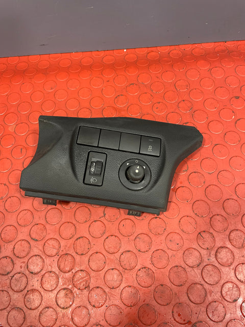 Citroen Berlingo/Peugeot Partner INTERIOR PANEL W/SWITCHES 2008-2018 P/N 9675113977 - 1