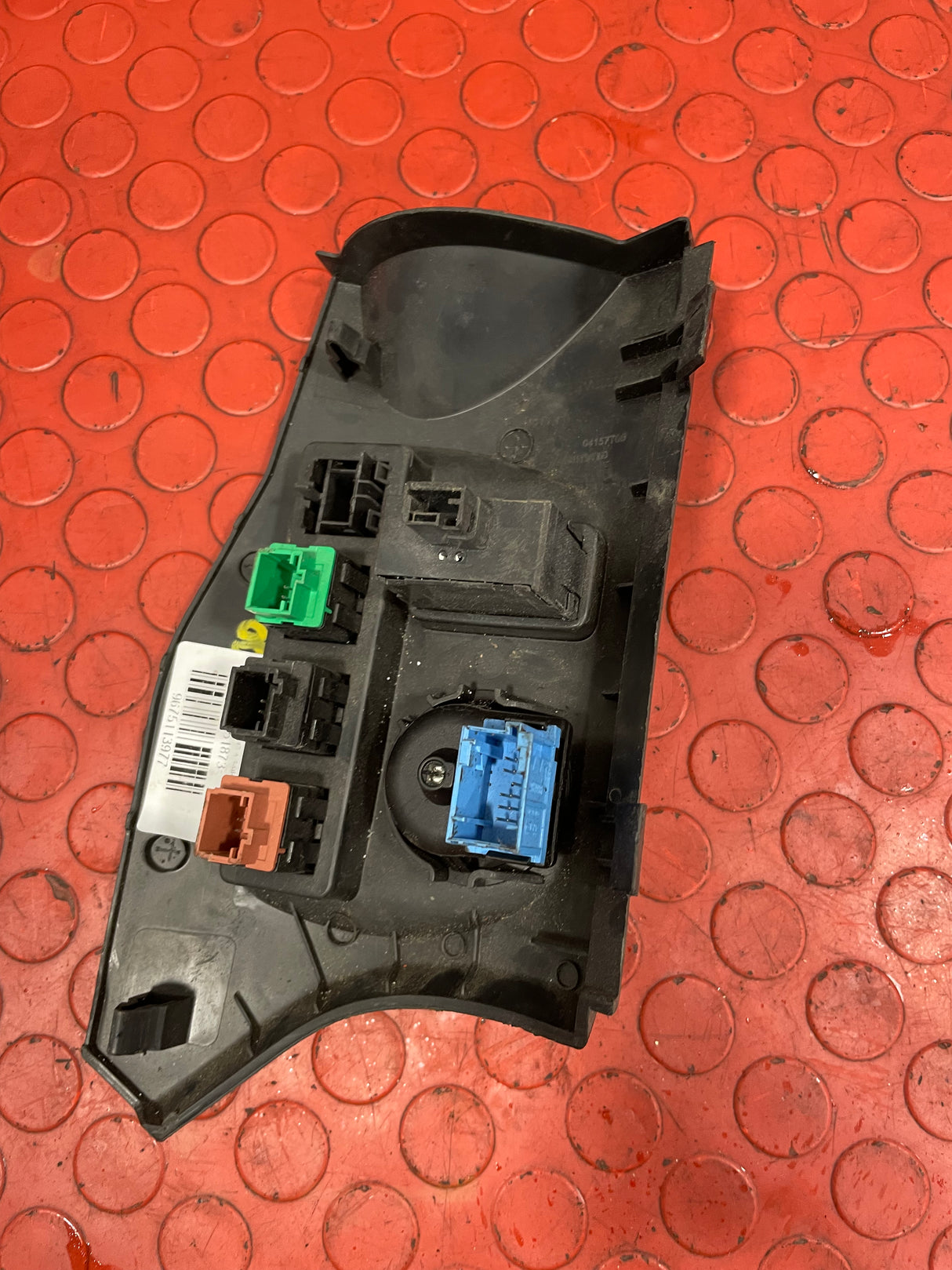 Citroen Berlingo/Peugeot Partner HEADLIGHT CONTROL PANEL w/ SWITCHES 2008-2018 P/N 9675113977 - 1