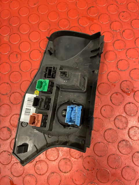 Citroen Berlingo/Peugeot Partner HEADLIGHT CONTROL PANEL w/ SWITCHES 2008-2018 P/N 9675113977
