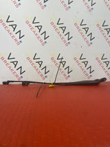 Citroen Berlingo/Peugeot Partner WINDSCREEN WIPERS (PAIR) No Blades 2008-2018   P/N 9682975280 - 1