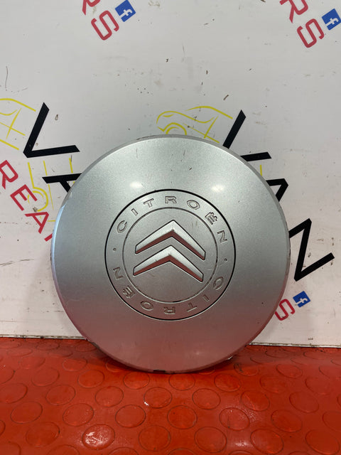 Citroen Dispatch Mk2 WHEEL CENTER CAP   2010-2018  P/N 9658036380